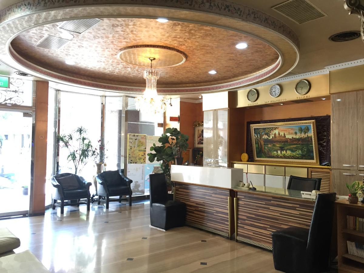 Berkeley Business Hotel Zhongzheng Hsinchu Esterno foto